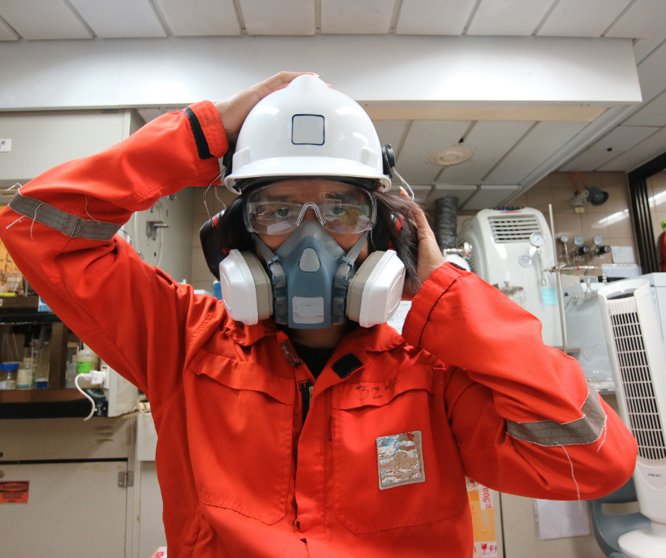 man wearing a half mask respirator